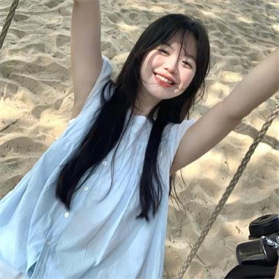 内心强大的美女白川