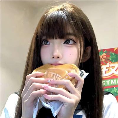 在角落，主教身边